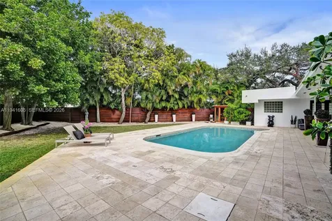 19130 NE 21st Avenue North Miami Beach FL 33179