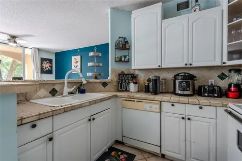 19601 E Country Club Drive Aventura FL 33180