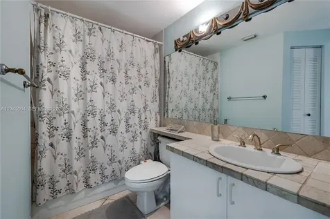 19601 E Country Club Drive Aventura FL 33180