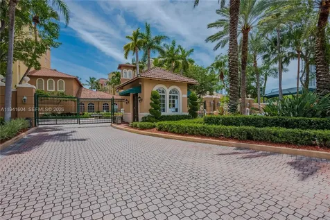 19601 E Country Club Drive Aventura FL 33180