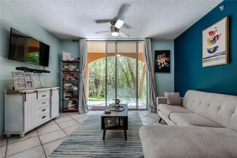 19601 E Country Club Drive Aventura FL 33180