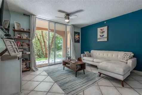 19601 E Country Club Drive Aventura FL 33180