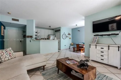 19601 E Country Club Drive Aventura FL 33180