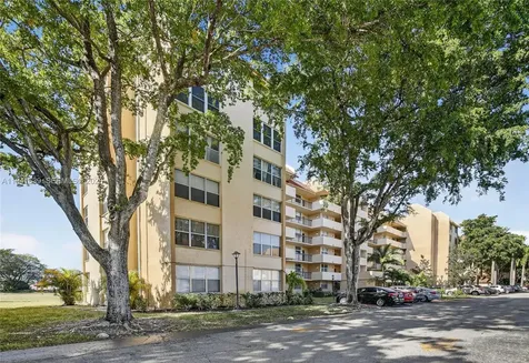 3671 Environ Boulevard Lauderhill FL 33319