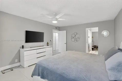 3671 Environ Boulevard Lauderhill FL 33319