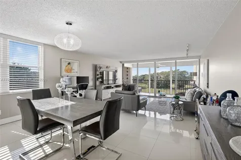 3671 Environ Boulevard Lauderhill FL 33319
