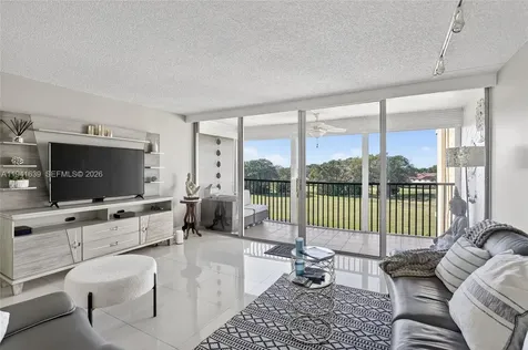 3671 Environ Boulevard Lauderhill FL 33319