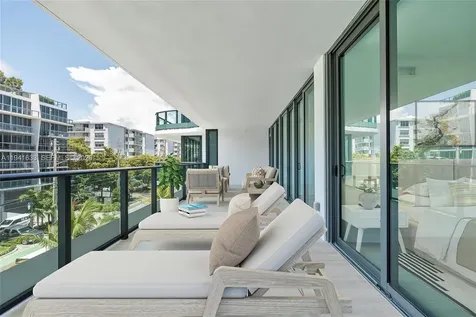 9901 W Bay Harbor Drive Bay Harbor Islands FL 33154