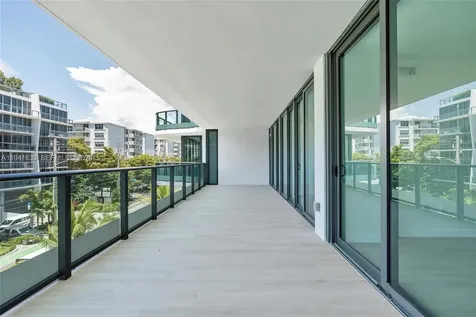 9901 W Bay Harbor Drive Bay Harbor Islands FL 33154