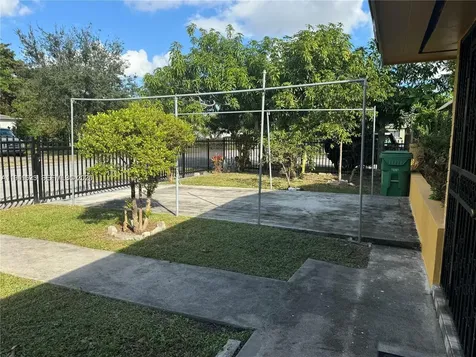 2000 NW 131st Street Miami FL 33167