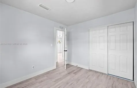 5621 SW 38th Court Davie FL 33314