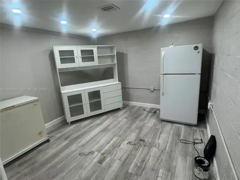 6073 NW 167th Street Hialeah FL 33015