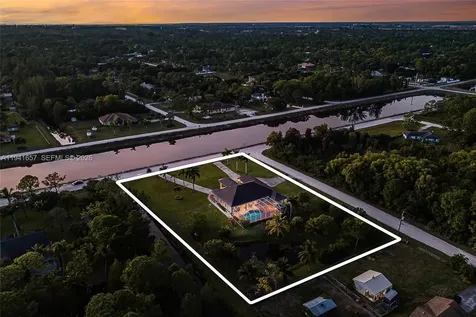 7802 N 130th Avenue N West Palm Beach FL 33412