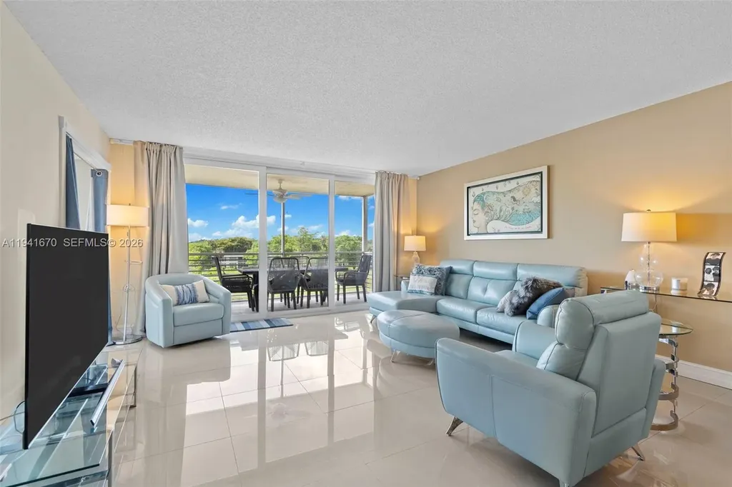 4030 W Palm Aire Drive Pompano Beach FL 33069