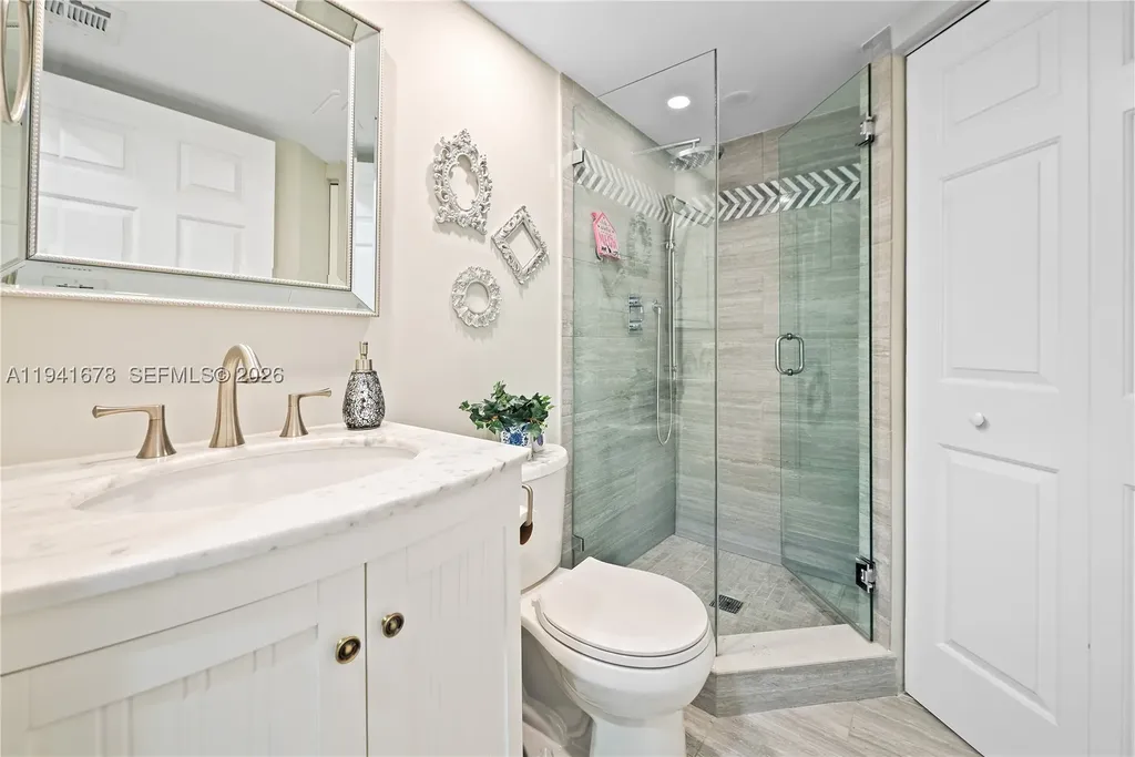 8189 Thames Boulevard Boca Raton FL 33433