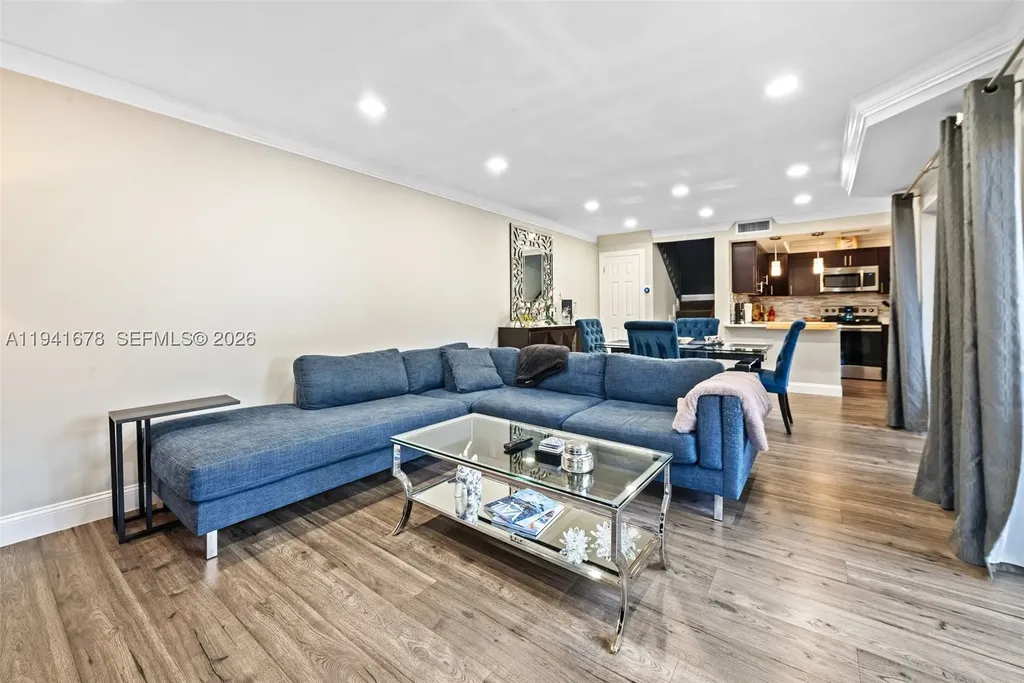 8189 Thames Boulevard Boca Raton FL 33433