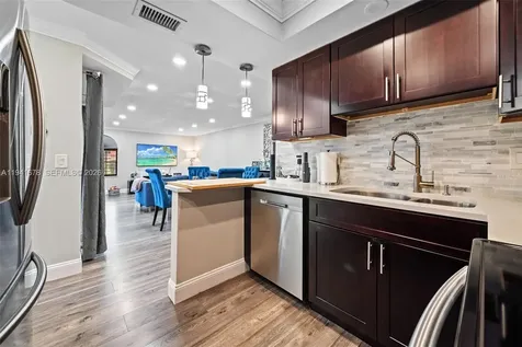 8189 Thames Boulevard Boca Raton FL 33433