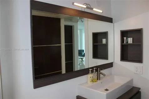 650 West Avenue Miami Beach FL 33139