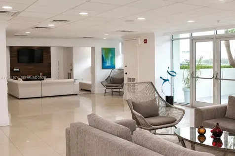 650 West Avenue Miami Beach FL 33139