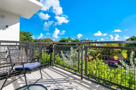 1030 15th Street Miami Beach FL 33139