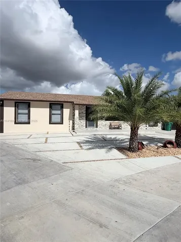 13261 SW 260th Terrace Homestead FL 33032