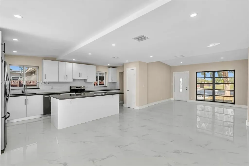 1600 SW 9th Street Fort Lauderdale FL 33312