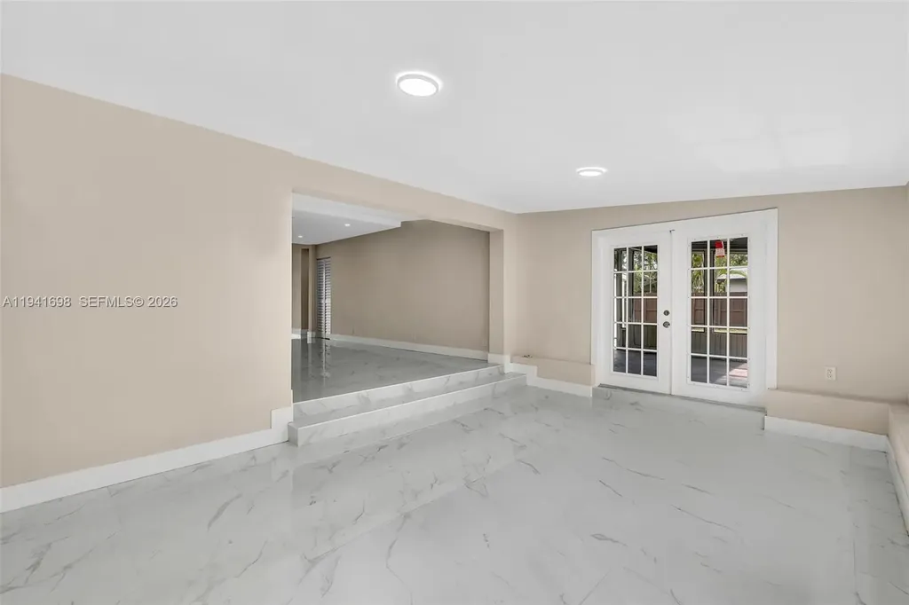 1600 SW 9th Street Fort Lauderdale FL 33312