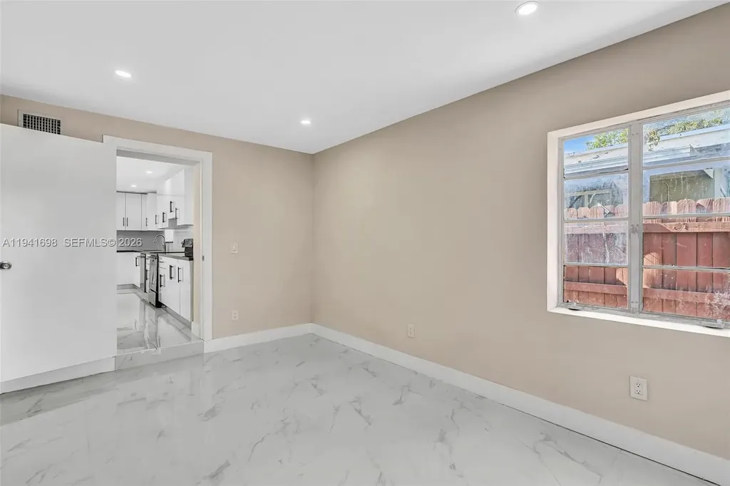 1600 SW 9th Street Fort Lauderdale FL 33312