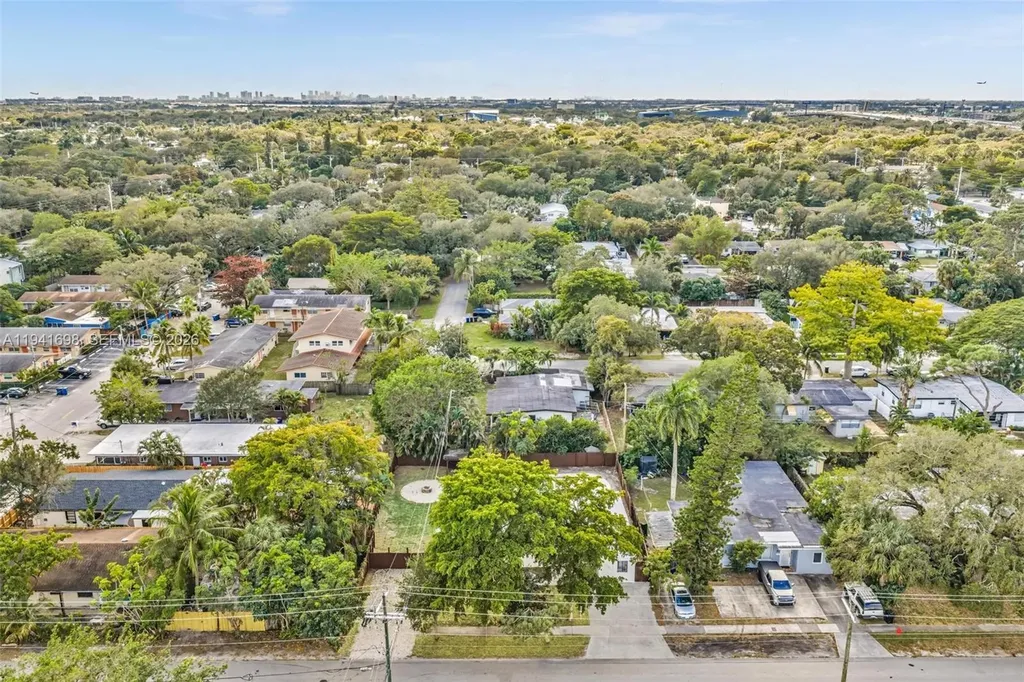 1600 SW 9th Street Fort Lauderdale FL 33312