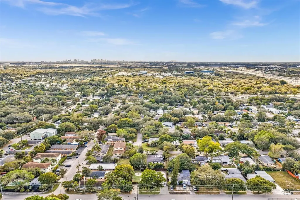 1600 SW 9th Street Fort Lauderdale FL 33312