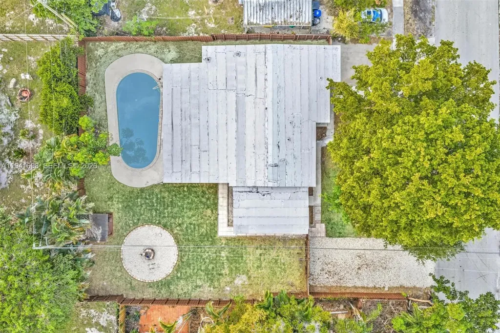 1600 SW 9th Street Fort Lauderdale FL 33312