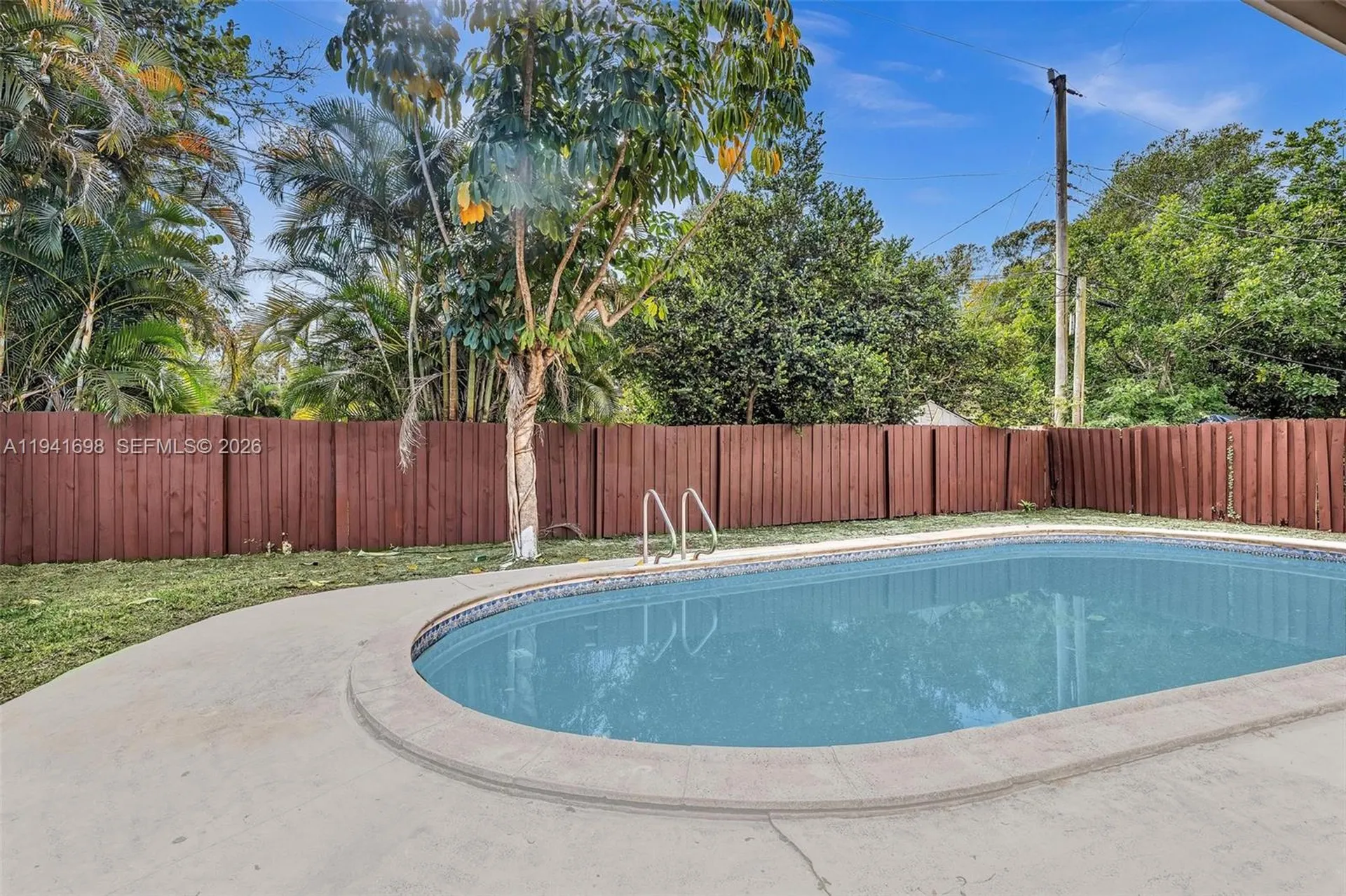 1600 SW 9th Street Fort Lauderdale FL 33312