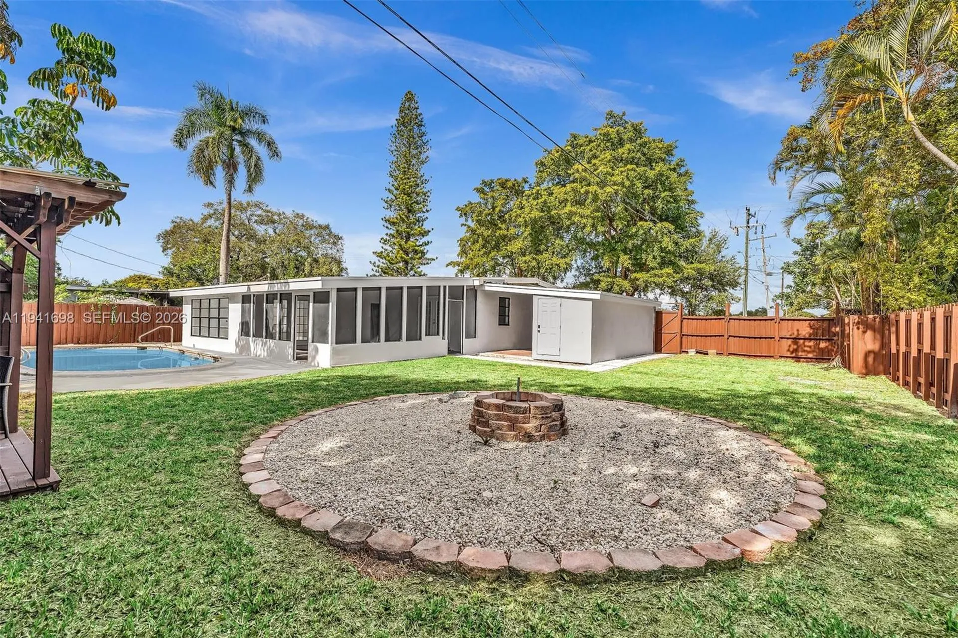 1600 SW 9th Street Fort Lauderdale FL 33312