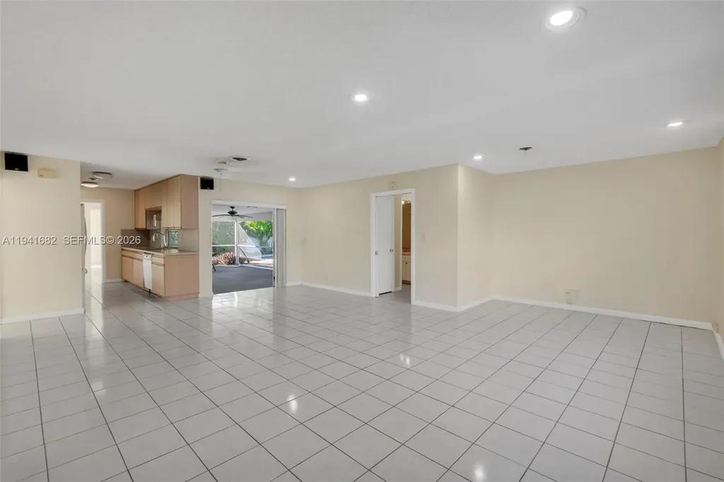 5561 NE 26th Avenue Fort Lauderdale FL 33308