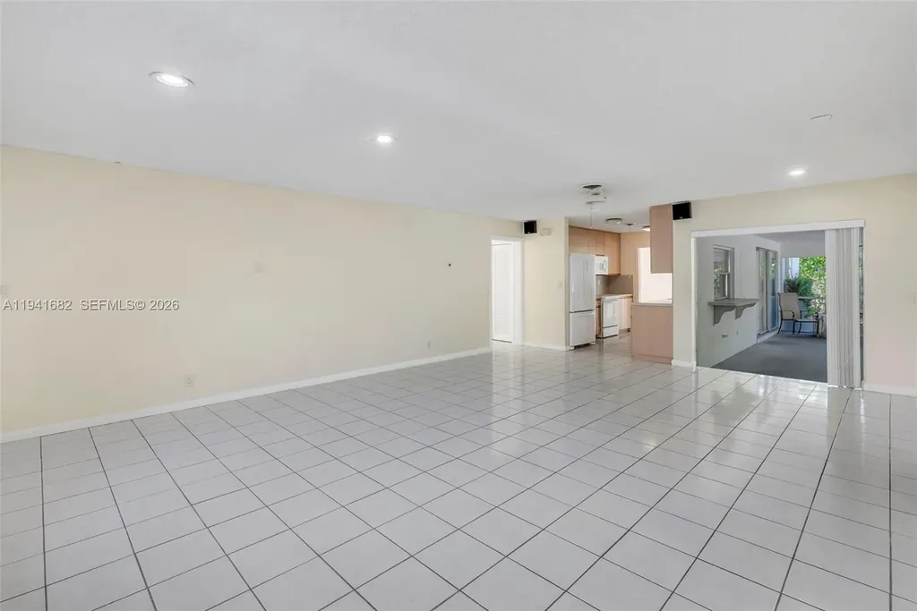 5561 NE 26th Avenue Fort Lauderdale FL 33308