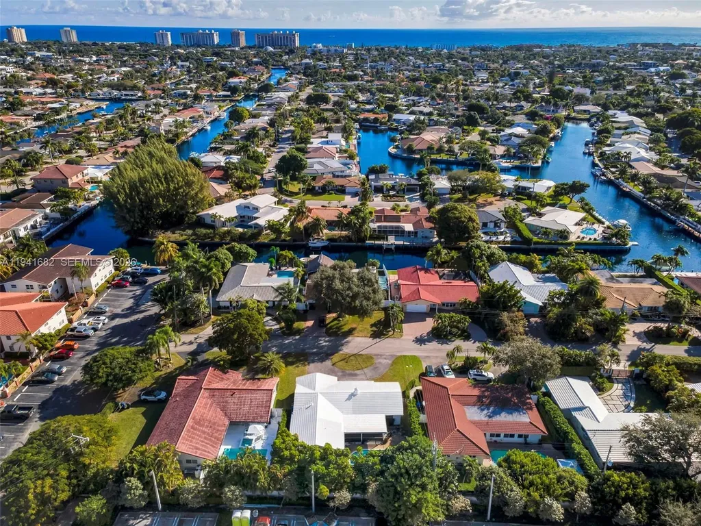 5561 NE 26th Avenue Fort Lauderdale FL 33308