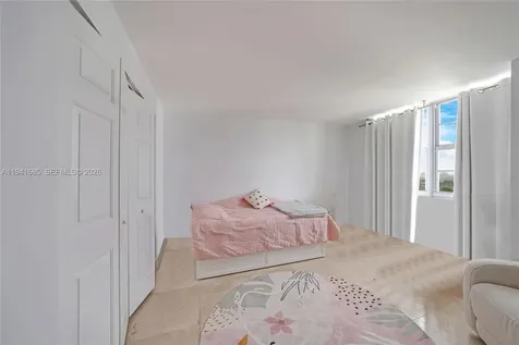 5701 Collins Avenue Miami Beach FL 33140