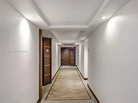 5701 Collins Avenue Miami Beach FL 33140