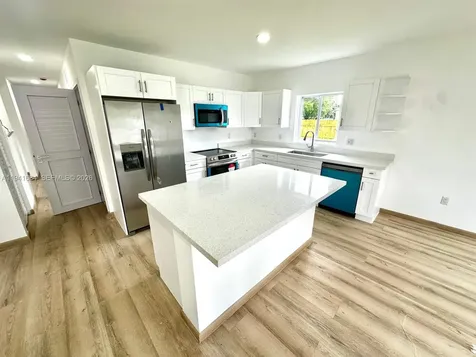 722 NW 6 Court Florida City FL 33034