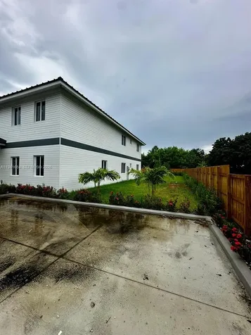 722 NW 6 Court Florida City FL 33034