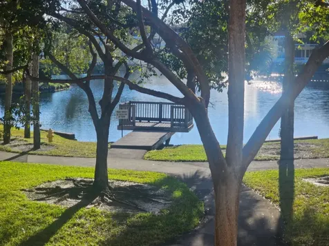 8592 W Sunrise Boulevard Plantation FL 33322