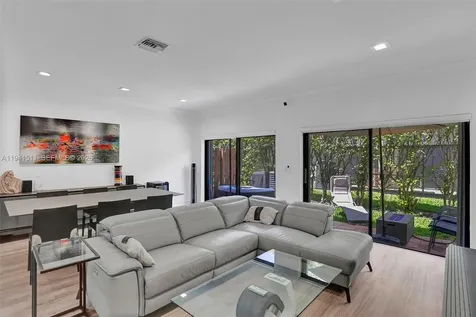21150 Jib Court Aventura FL 33180