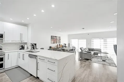 21150 Jib Court Aventura FL 33180