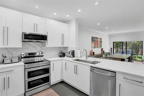 21150 Jib Court Aventura FL 33180