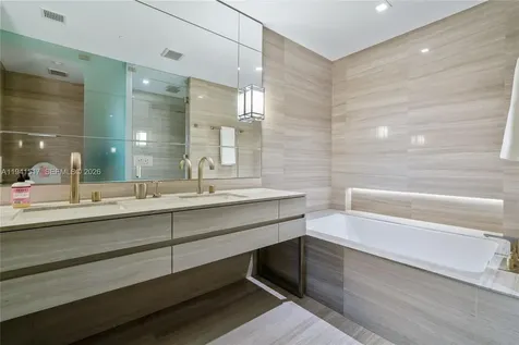18975 Collins Avenue Sunny Isles Beach FL 33160