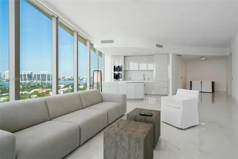 18975 Collins Avenue Sunny Isles Beach FL 33160