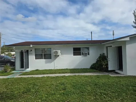 1420 NW 111th Street Miami FL 33167