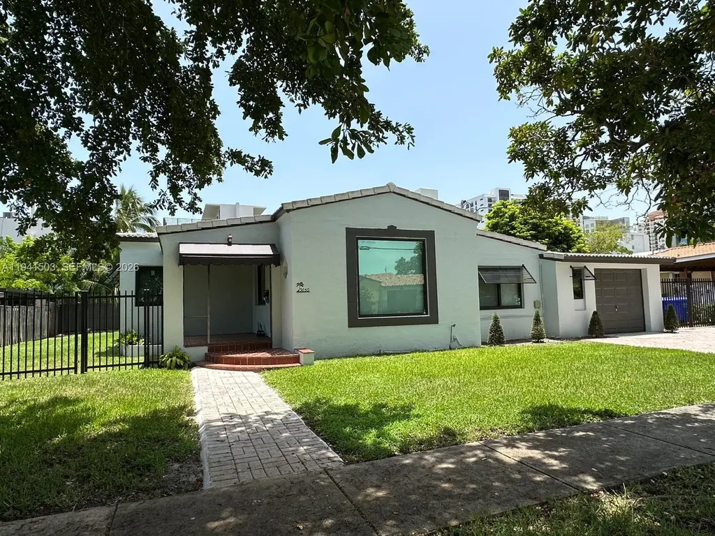 3050 SW 21st Street Miami FL 33145