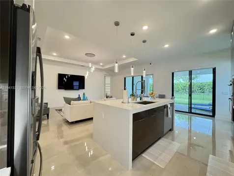 5444 SW Saint Armands Way Westlake FL 33470