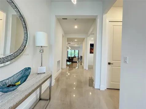 5444 SW Saint Armands Way Westlake FL 33470